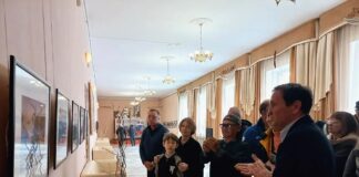 Природа в объективе и искусство на холсте: две яркие выставки открылись в Центре имени Кадышева