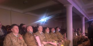 Творческие коллективы Хакасии поздравили ветеранов из «Боевого братства» с юбилеем