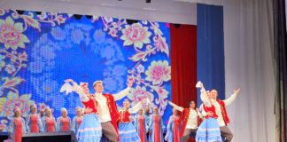 Ансамбль народного танца «Саяночка» приглашает на праздник русского танца!