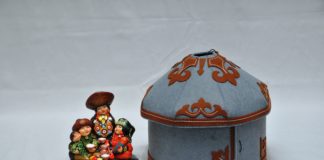 В Национальном центре народного творчества им. С.П. Кадышева откроются три художественные выставки